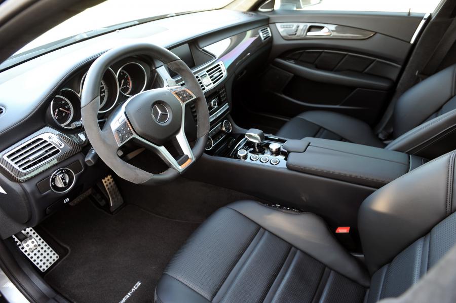  Mercedes-Benz CLS63 AMG HPE700 by Hennessey 2012 года  (фото 8 из 11)